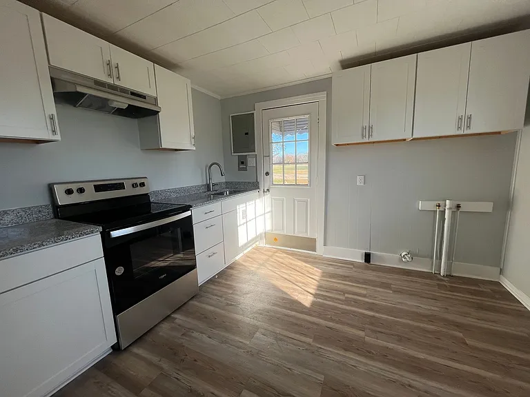 1110 Northside Rd — Photo 3
