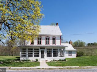 1085 Winding Rd, Biglerville, PA 17307