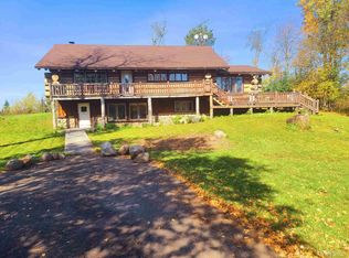 8511 Wall Rd #T, Armstrong Creek, WI 54103