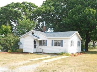 920 N Rath St, Ludington, MI 49431