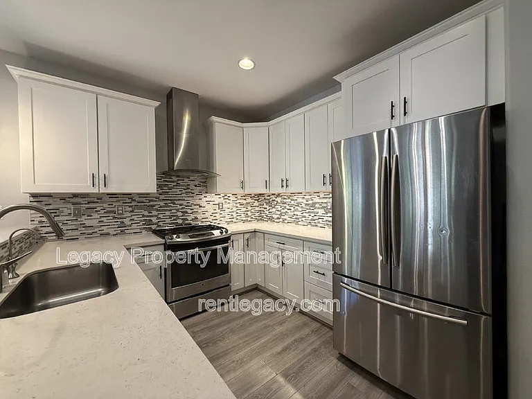 3108 Tintorera Way — Photo 6