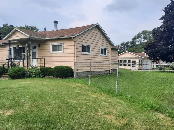 1109 N Wenona St, Bay City, MI 48706