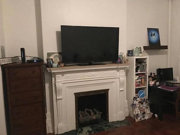 3rd image of 316 W 78th St APT 3F