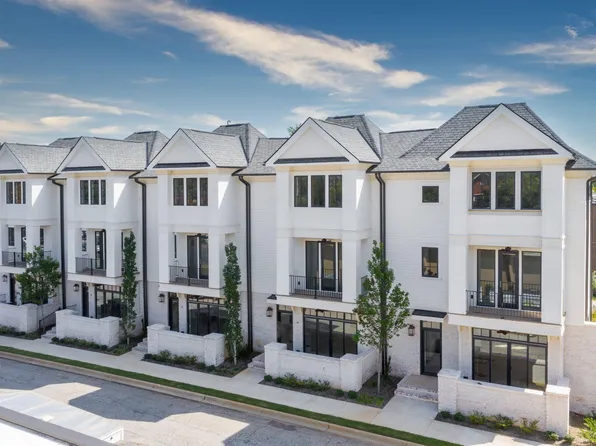 40 Claussen Ave, Greenville, SC 29601