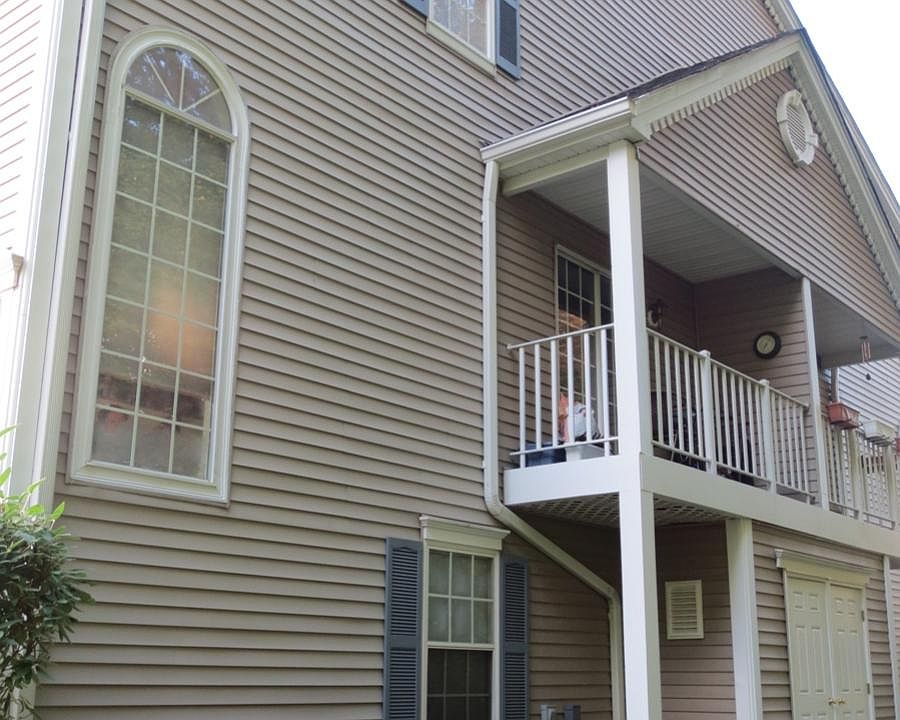 Private Deck