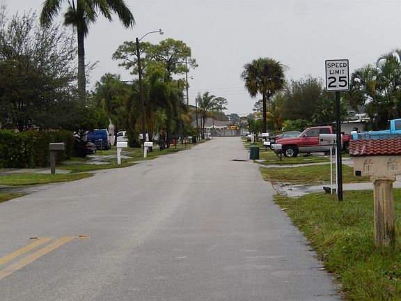4th image of 340 Walker Ave