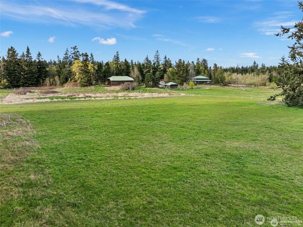 651 E Marrowstone Road, Nordland, WA 98358
