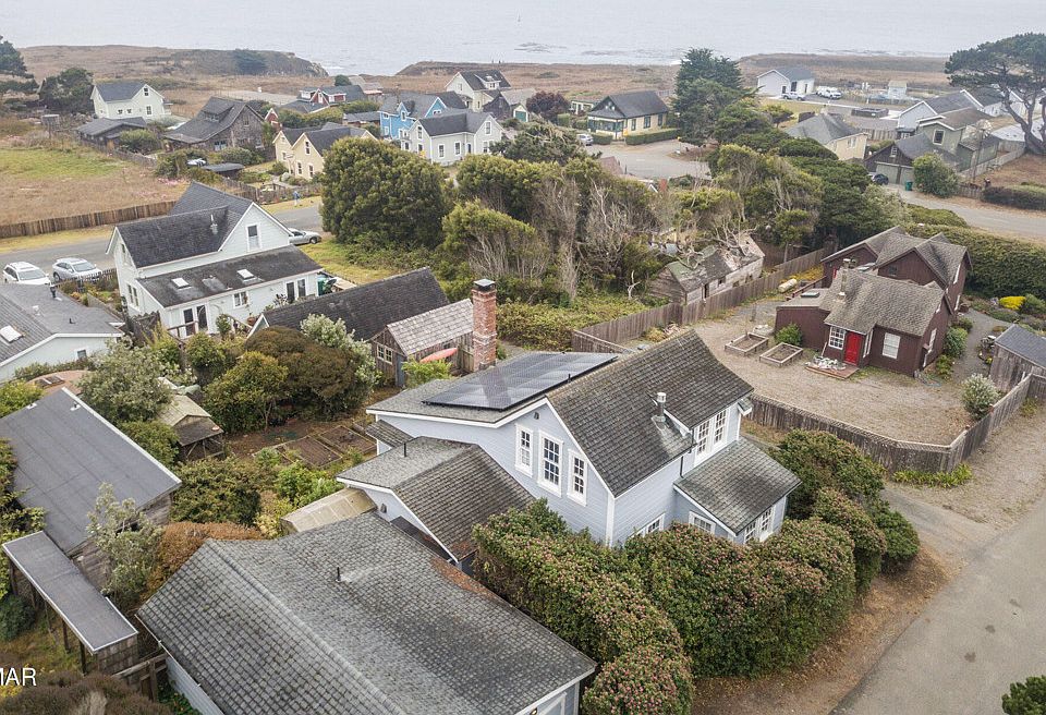 45351 Calpella St, Mendocino, CA 95460 Zillow