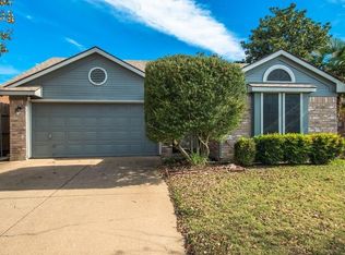 6724 Haltom Rd, Fort Worth, TX 76137