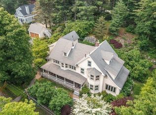 5 Swan Rd, Winchester, MA 01890