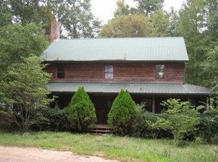 512 Wolfskin Rd, Arnoldsville, GA 30619