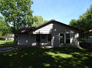 505 W Lafayette St, Knox, IN 46534