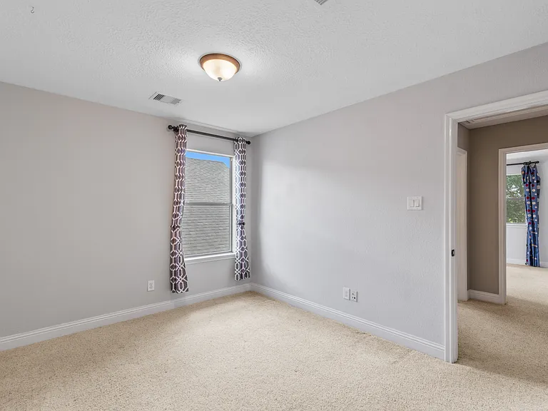 11119 Hayden Falls Dr — Photo 34