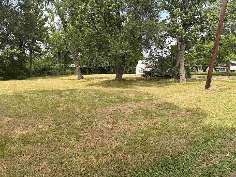 1st image of 5029 Shelley Dr
