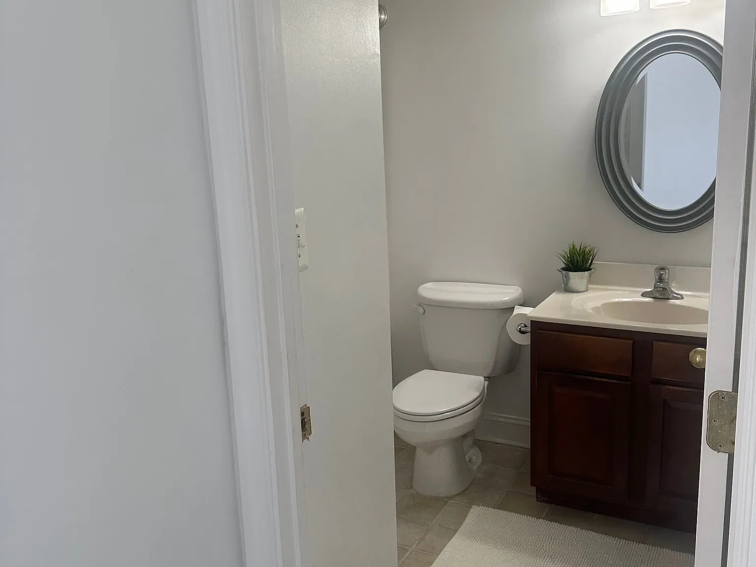 1 bed, $1,199 — Photo 2