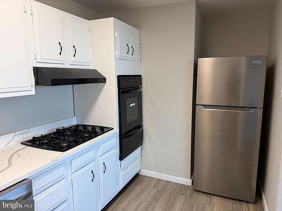 5th image of 1401 Pennsylvania Ave APT 1414