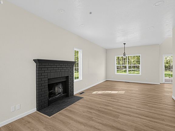 5th image of 85818 McBeth Rd