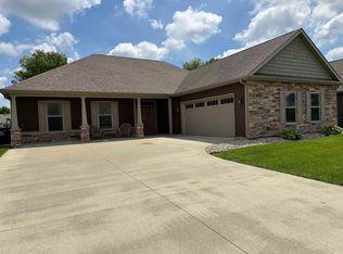 628 Bluegrass Trl, Kokomo, IN 46901
