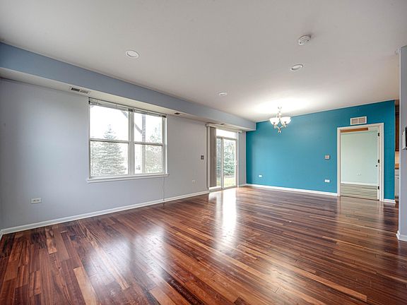 5th image of 1215 Waverly Dr #1215