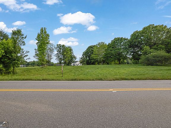 2nd image of 5385 Drew Rd