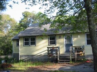 105 Lakeview Blvd, Plymouth, MA 02360