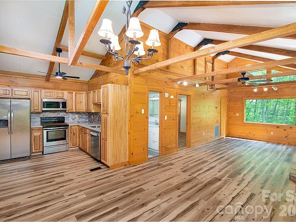 4th image of 298 Timbuktu Rd