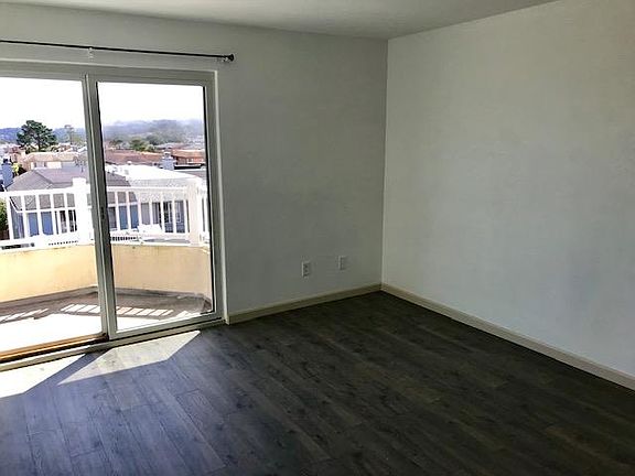 4th image of 3855 Carter Dr APT 301