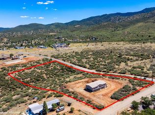 9215 E Chestnut Hill Ave, Dewey, AZ 86327