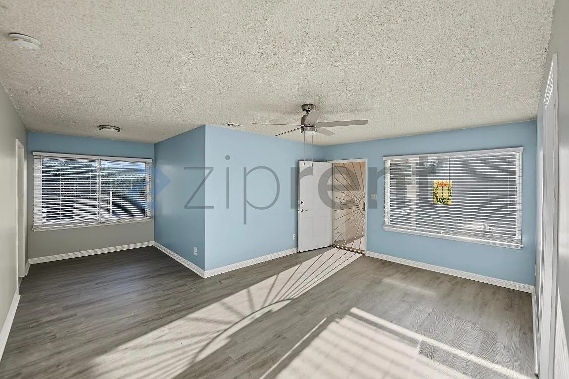 3 bed, 1650 sqft, $4,100 — Photo 4