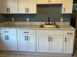 219 School St #2L, Chicopee, MA 01013
