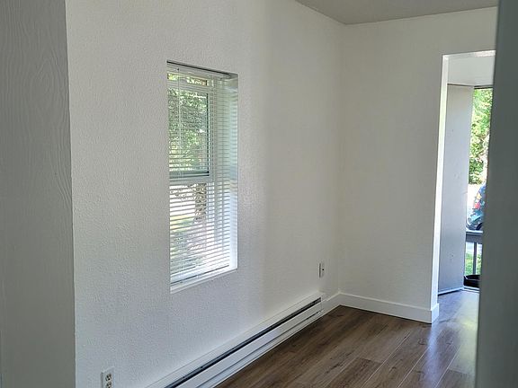 5th image of 1048 N 23rd St Unit 3
