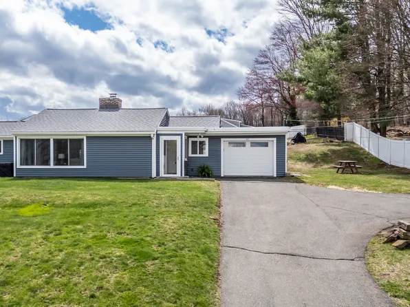 211 Ellwood Road, Berlin, CT 06037