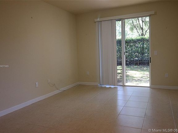 5th image of 12428 Emerald Creek Ct #12428