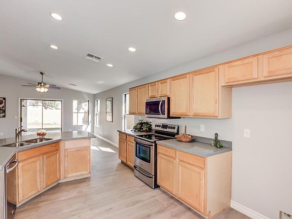 0003-Darrel - 2426 (8)