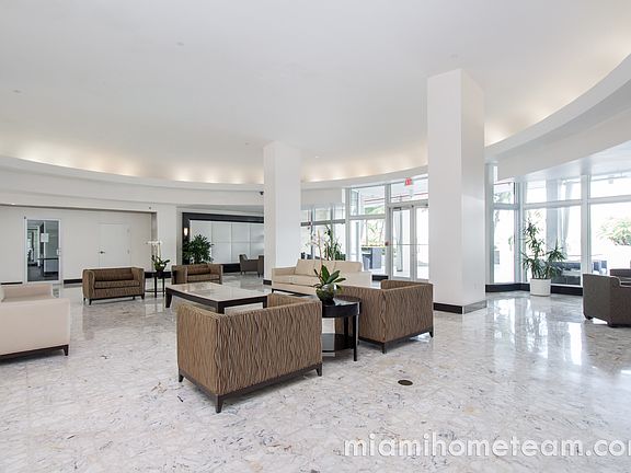 4th image of 1200 West Ave APT 531