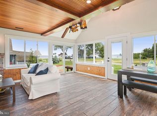 520 Central Dr, Tracys Landing, MD 20779