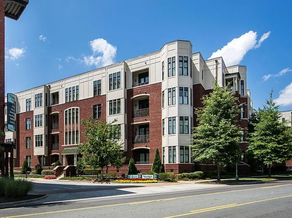 2810 Selwyn Ave, Charlotte, NC