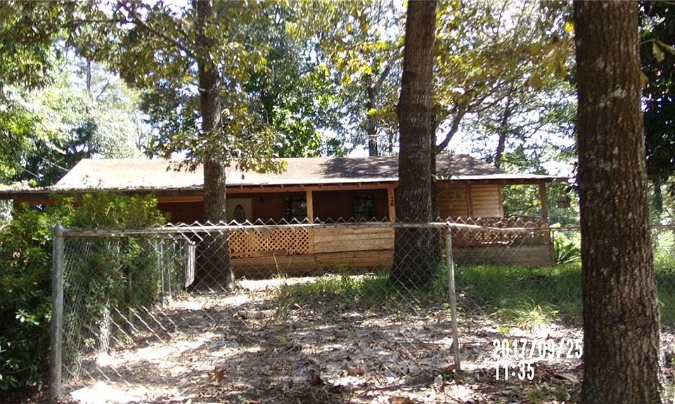 1st image of 26 Cecelia Dr