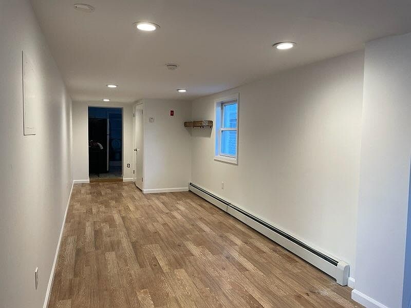 1st image of 81 Brookline Ave #1R