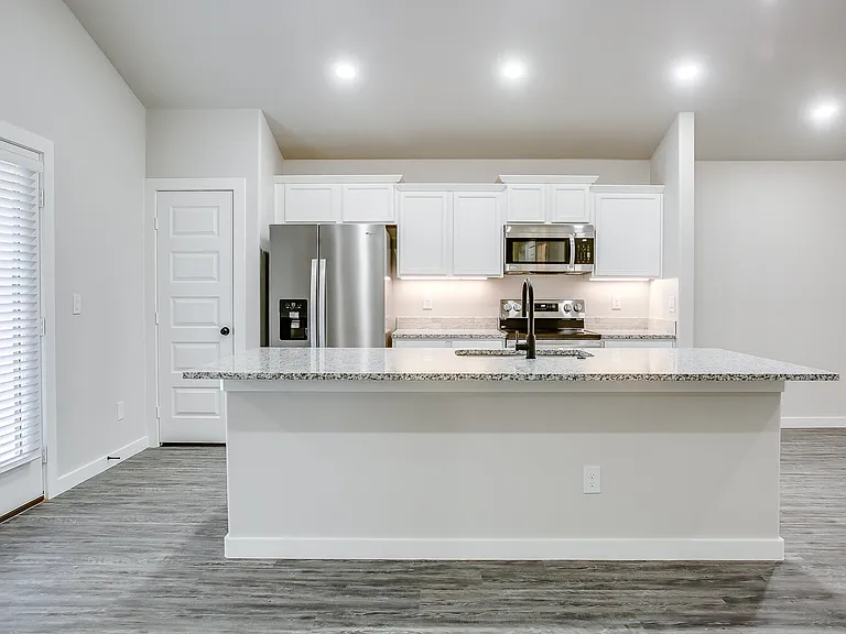 10518 Abbeville Ave — Photo 6