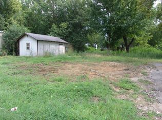 228 Clark St, Huntingdon, TN 38344