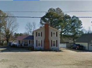 1206 Orchard Ln, Corinth, MS 38834