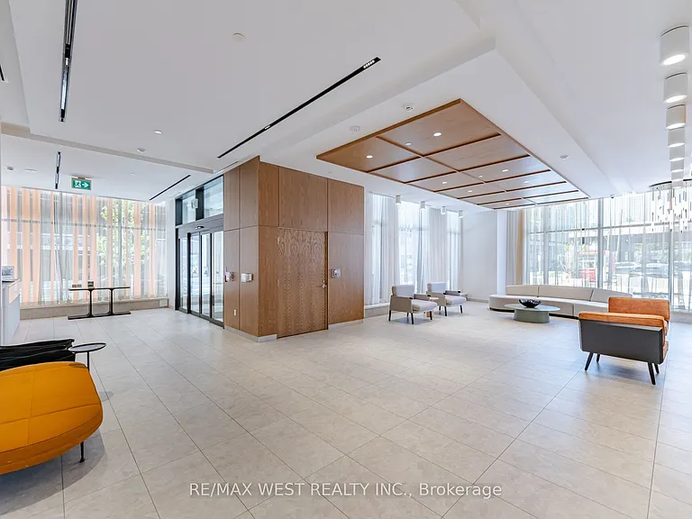 15 Richardson St #2101 — Photo 6