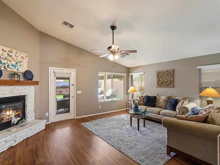 42187 W Chisholm Dr — Photo 11