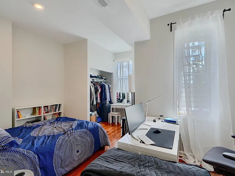1719 Guilford Ave #2 — Photo 11