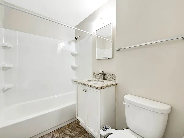 7 Oaks — Photo 14