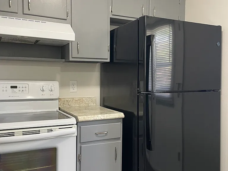 5718 Balsam Rd #4 — Photo 8