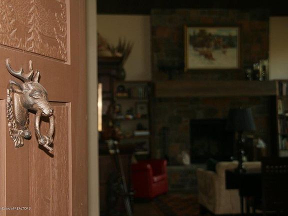 3rd image of 5845 Mtn Mahogany Ln