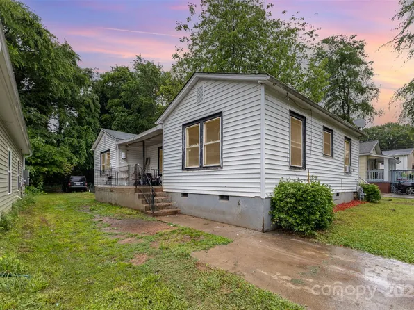 2622 Hemphill St, Charlotte, NC 28208