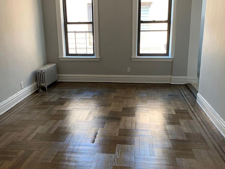 1st image of 157-11 Sanford Ave #F06